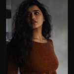 Ketika Sharma Instagram - “Her aura is made of poetry, roses and galaxies” #portrait @shazzalamphotography 🙌🏼 #portraitstream #moodboard #art #artwork #sunshades #shadowart