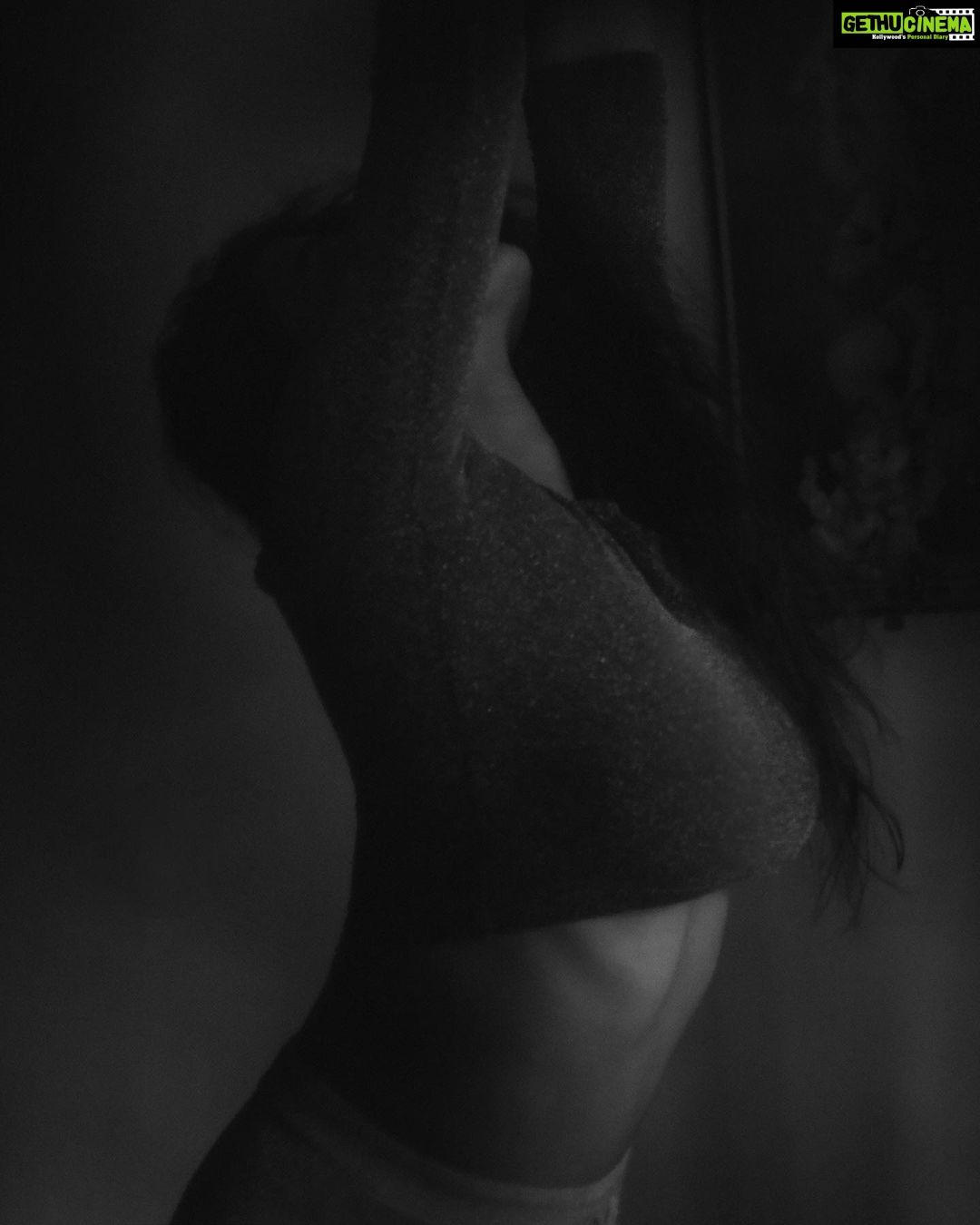Ketika Sharma Instagram - She said, “What if I dive deep? Will you come in after me? Would you share your flaws with me? Let me know ….” 📸- @shazzalamphotography 🔥 #moodygrams #quoted #pinksweats #honesty #lyrics #musings #vibing #portrait