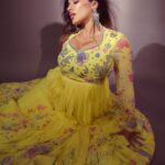 Ketika Sharma Instagram – different shades of my favourite colour 💛 

Styled by @rashmitathapa 
Wearing @kaastaanbydivaajain 
Shot by @puchi.photography 
Makeup @makeupartist_arti 

#tb #anarkali #styled