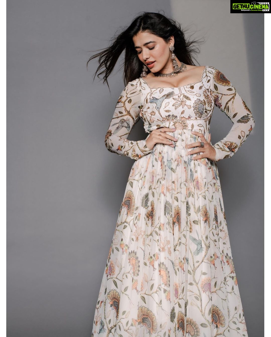 Ketika Sharma Instagram - π¦π€ Styled by @rashmitathapa Wearing @kaastaanbydivaajain Jewellery @spillthebead Shot by @pearlvinestudio ,team @whiteaurastudio Pictures edited by @puchi.photography HMU @makeuphairbyrahul #tb #styled #for #promotions #for #brotheavatar #nowintheaters