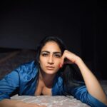 Komal Sharma Instagram - Be pretty ♕; make money and dress well 🤑 #Actress #Modellife #beautiful