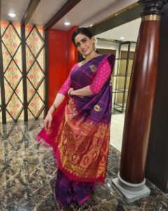 Komal Sharma Instagram - With light of beautiful diyas and the holy chants, may happiness and prosperity fill your life forever! Wishing you and your Family very happy and prosperous Diwali!

#Deewali #happydeepavali #dipawali #Saree #lights #diya