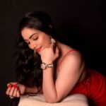 Komal Sharma Instagram – A red dress gives the confidence to walk out, the freedom to live and the power to conquer”
.
.
.
Model @actresskomalsharma
Mua @neeyumnaanumpromakeupacademy

Photography @vsmartphotography  @vajiravelunatarajan Chennai, India