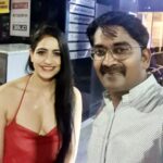 Komal Sharma Instagram – Congratulations Karunakar sir @actor_karunakaran for ur recent hit release Panni Kutty, Karuna sir you did a great job. It was amazing to get a chance to watch you perform.
You were the star of the show
You never cease to amaze your audience with ur fantastic performance.
You as Uthra was so realistic, artistic and convincing.
Panni Kutty movie had a significant message to offer to the audiences, The film stresses on the importance of having hope.. Director Anucharan sir assure all that you will walk out of theatres with smiling faces after watching this movie. Harmless rural comedy and fun filled family entertainment. Hearty congratulations to the entire team of Panni Kutty #pannikutty
