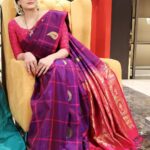 Komal Sharma Instagram - My love for this timeless beauty is never-ending #komalsharma #saree #actresshot #cooptex