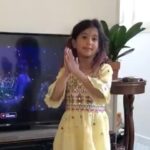 Kriti Sanon Instagram - As a child, the impact of visuals is a lot more than that of stories we hear. Our Visual memory is stronger and stays with us longer. I’m so happy that these lil ones and today’s generation is getting to watch Ramayana on the big screen. Ramayana is a very important part of our history, culture & values and we must pass this to every generation.. #Adipurush releases tomorrow in theatres and I request you all to take your kids along to watch this film. 🙏🏻♥️ Jai Siya Ram 🏹🙏🏻♥️