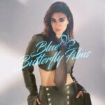 Kriti Sanon Instagram - 🐛—> 🦋 Full Vlog out on my YouTube Channel! @bluebutterflyfilmsofficial @netflix_in @kanika.d @kathhapictures @kajol