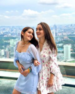 Kritika Sharma Instagram - Just the way I’m feeling I just can’t deny! 
First day of Malaysia 
Sky tower , sky box , twin towers 💙
Outfit @khwaab_design_official 
Styled by @styleby_shivi 

#travel #malaysia #kualalampur #twintowers #skybox #skytower #girl