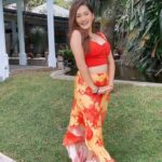 Kritika Sharma Instagram – Musu Musu 🌷 
Choreo by @nicoleconcessao @sushantkhatri148 
Skirt @shopradka 
Styled by @the_neerajpandey 
PR @pooja_kalra37

#dancereels #trendingreels #travel #srilanka #musumusu #bollywood #songs #reels Cinnamon Grand Colombo