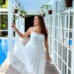 Kritika Sharma Instagram – خواب 🦢 
Styled by @styling.your.soul 
Location @cinnamongrandcolombo 

#travel #srilanka #slowmotionreel #fashion #indianmodel #trendingsongs #trendingreels #girl #whitedress #whiteoutfit #slowmotion Cinnamon Grand Colombo