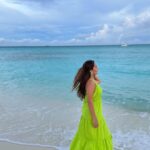 Kritika Sharma Instagram – Paradise Found ! 🌊
Earrings @suchaneyecandy 
 Location @velassarumaldives 

#reelsinstagram #trendingreels #explorepage✨ #maldives VELASSARU MALDIVES