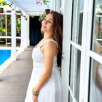 Kritika Sharma Instagram – Feeling like a dream in white! 
What’s your fav color comment below! 
Outfit @athenalifestyle.in 
Styled by @styling.your.soul 
Location @cinnamonbeyberuwala 

#travel #srilanka #model #indianmodel #hotel #whitedress #posesforpictures #photoshoot Cinnamon Grand Colombo