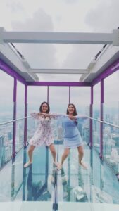 Kritika Sharma Instagram - UP IN THE SKY ! We were allowed to be in the skybox for 1.40 mins only and we managed to do some fun hahaha ! #sharmasisters #reels #reelsinstagram #reelkarofeelkaro #vacay #travelreels #tanyasharma