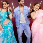 Kritika Sharma Instagram - WHAT JHUMKA ? ❤️ Featuring @mac_mehta and @sharmasisters1027 ! Shot by - @vikasgorule Choreographed by - @mac_mehta Sarees- @neerusindia Styled by - @nehaadhvikmahajan @dharmamovies @karanjohar @ranveersingh @aliaabhatt #whatjhumka #reels #reelkarofeelkaro #reelitfeelit #dance #dancing #dancer #trendingreels #rockyaurranikipremkahani #ranveersingh #aliabhatt #karanjohar