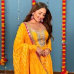 Kritika Sharma Instagram – Bahut khoobsurat ho Aap Sar Se Paa Tak ! 
Outfit @jaanvikanabar 
Studio @mantras11official 

#indianwear #yellowkurti #yellow #traditional #indianwear Mumbai, Maharashtra