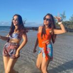 Krystle D’Souza Instagram – Paanion pe boodien uddati hui ladkiyan 🫰🏼
.
.
.
.
.
.
Wearing @tizzi.official 
Jewellery @houseofjskjewels 
@mauritius.tourism 
#MauritiusNow
#FeelOurIslandEnergy
#mauritiustourism