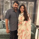 Kushboo Instagram - A very happy birthday to the man I look up to with immense respect and admiration. @chiranjeevikonidela sending you loads of love Sir. Happy birthday ❤️❤️❤️💐💐🎂🎂🎂🥰🥰🥰🤗🤗🤗🤗