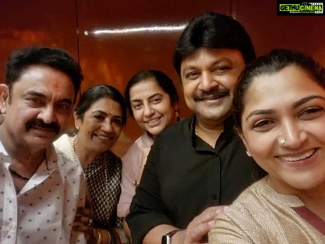 Kushboo Instagram - Friends for life. ❣️❣️❣️ #happyfriendshipday