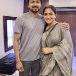 Kushboo Instagram – You succeed only when you worship your work and keep your feet firmly grounded. And there cannot be finer example than you Brother. Wishing you a very happy birthday. May God bless you with everything more in abundance. Loads of love, today & always! ❤️❤️❤️🎂🎂🎂🎂😘😘😘🎉💐💐💐💐😍🤗🤗🤗🤗

#happybirthday
#thalapathyvijay