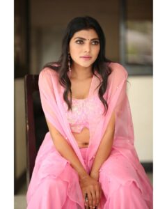Lahari Shari Instagram - Strike a pose and soak in the beauty of life! 📸✨ Embracing all the greatness life has to offer. 💖

Stylist : @adamohyd
Attire : @ohanahyd
Photographer : @ganeshpeddireddy

#LifeIsBeautiful #FeelingBlessed #PositivityOverload #LivingMyBestLife #PosingGoals #FeelingGreat #LifeIsBeautiful #StayPositive