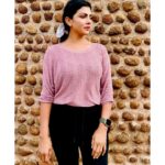 Lahari Shari Instagram - Life's too short to not stand tall and smile bright! Here's to embracing every moment of happiness in the mesmerizing beauty of Hampi 😄✨ #StandingHappy #HampiVibes #JustSmileAndShine #HampiAdventures Daroji Bear Sanctuary