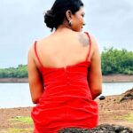 Lahari Shari Instagram - Gazing into the endless depths of the tranquil lake, I couldn't help but feel the weight of the world lift off my shoulders. Captivated by the spellbinding beauty of Goa, I let my thoughts drift away into the horizon, lost in the moment of pure serenity. Designer and Stylist : @adamohyd #dramatic #lakeview #Goa #solitude #tranquillity #lakesidemusing #dramaticvibes #lake #nature #soulsearching