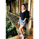 Lahari Shari Instagram - Brave souls, beware. The D'Mello House in Santimol will send shivers down your spine. Are you ready to face the haunting history of Goa's most infamous spot? 👻 The D’Mello House in Santimol is one of the most haunted places in Goa. The house, bears a deserted look and has no buyers because it is believed to be haunted. The story talks of two brothers who once lived in this house. While arguing over the ancestral property, one of them killed the other. Ever since, the house is rumoured to be cursed that no family will ever be able to come to a harmonious division of the estate. According to folklore. Noises like falling of some object, a loud cry, shrieking sounds in night can be heard in the house, The sounds are often linked to the spirit of the dead brother. #Haunted #Dramatic #ExploreGoa #DareToExplore #HauntedAdventures #SpookyGoa #Chills #Goa #DMelloHouse