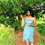 Lahari Shari Instagram - Feeling like I'm in my own little jungle paradise! 🌿 Soak up the greenery and let the happiness flow..... 😄💚 ✨ Designer and Stylist : @adamohyd #JungleVibes #NatureLove #HappyPlace # #GreeneryLife #HappinessOverload #NatureTherapy Shamshabad Ammapalli Temple