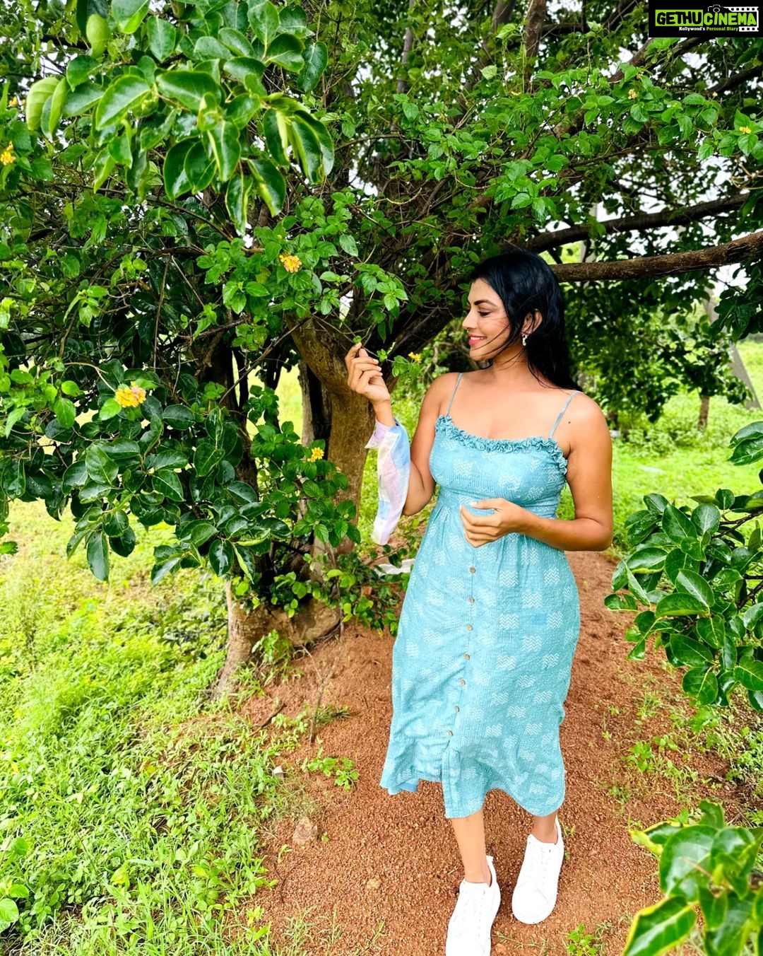 Lahari Shari Instagram - Feeling like I'm in my own little jungle paradise! πΏ Soak up the greenery and let the happiness flow..... ππ β¨ Designer and Stylist : @adamohyd #JungleVibes #NatureLove #HappyPlace # #GreeneryLife #HappinessOverload #NatureTherapy Shamshabad Ammapalli Temple