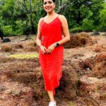 Lahari Shari Instagram - Lost in the depths of my thoughts, sitting on this solitary rock. Varca Beach, Goa, holds my heart captive in its embrace. In this dramatic moment, a sense of happiness fills my soul. Designer and Stylist : @adamohyd #VarcaBeach #GoaVibes #FindingPeaceOnTheRocks #BeachVibes #GoaDiaries #SoulSearching Varca Beach - Goa - India