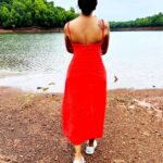Lahari Shari Instagram - Gazing into the endless depths of the tranquil lake, I couldn't help but feel the weight of the world lift off my shoulders. Captivated by the spellbinding beauty of Goa, I let my thoughts drift away into the horizon, lost in the moment of pure serenity. Designer and Stylist : @adamohyd #dramatic #lakeview #Goa #solitude #tranquillity #lakesidemusing #dramaticvibes #lake #nature #soulsearching