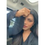 Lahari Shari Instagram - 🚗 Cruisin' in my car! 😎✨ Capturing moments of pure happiness behind the wheel. 📸 Life is better with good vibes and good drives! 🌟 #GoodMorning #HappySunday #CarSelfie #HappyDays #LivingMyBestLife #CarVibes #HappyVibes #HappyFeels #CarSelfies Hyderabad