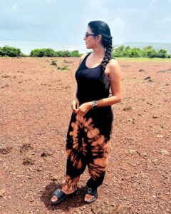 Lahari Shari Instagram - As I stood atop the ancient walls of Chapora Fort, the salty sea breeze whipping through my hair, I couldn't help but feel a sense of awe. This historic landmark has seen centuries come and go, but it still stands tall and proud, a testament to the enduring power of human ingenuity. From here, I can see all of Goa spread out before me, a tapestry of colors and cultures, a place where magic and mystery seem to dance on every street corner. Oh, how I wish I could stay here forever, lost in the wonder of it all… #ChaporaFort #Goa #History #Magic #Drama #Forever #DramaticViews #ConquerYourFears #GoaVibes #GoaLove Chapora Fort, Goa, India