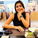 Lahari Shari Instagram - Enjoying my life 😇🖤 #goodmorning #happymood #lifeisajourney #loveit Hyderabad Airport