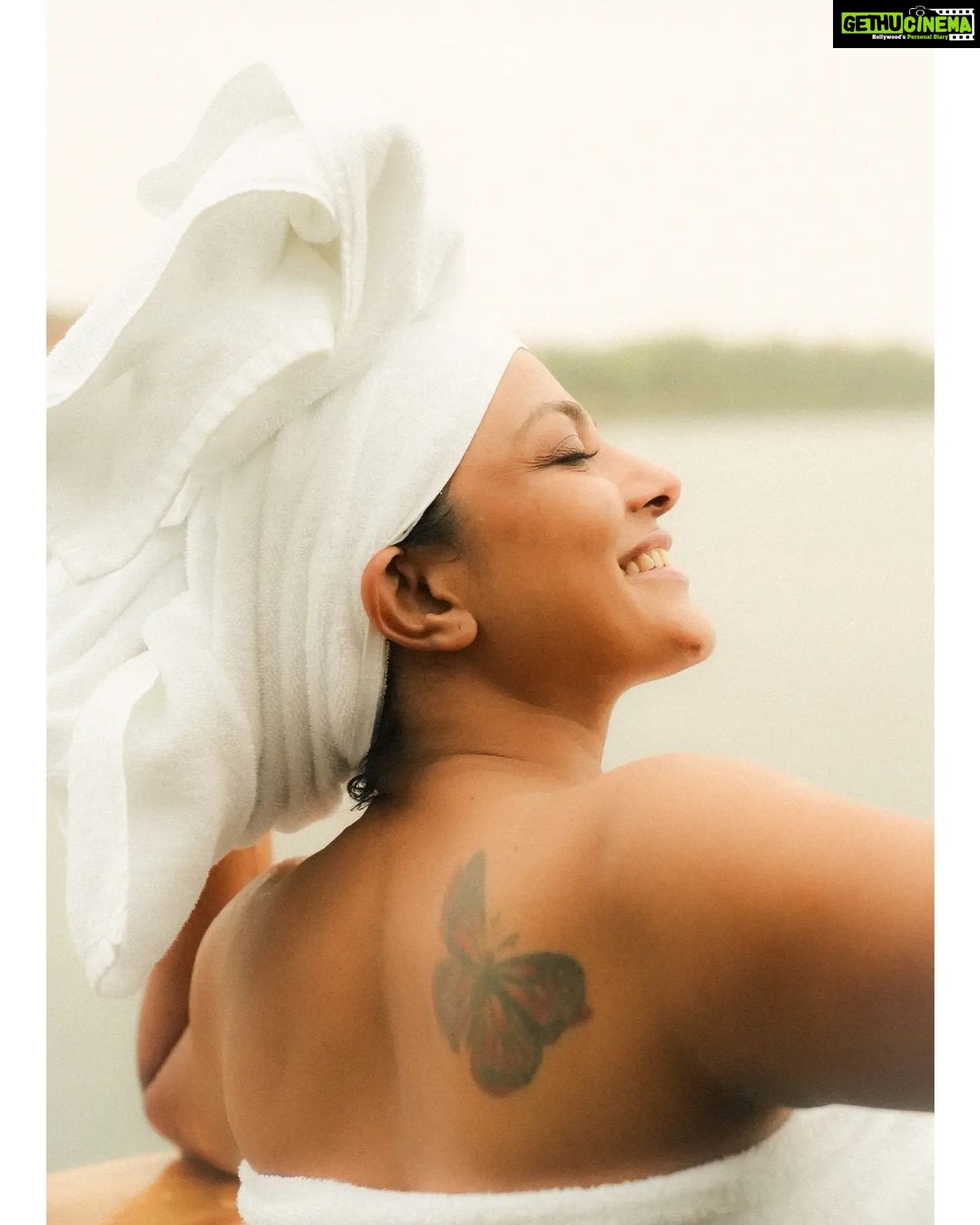 Lahari Shari Instagram - Feeling fly in my cozy robe, letting my inner butterfly soar π¦β¨ πΈ It's all about embracing your true colours, spreading those good vibes and finding happiness in every moment.! ππ Photographer : @troyphotographyofficial #ButterflyLove #TrueColors #SpreadTheVibes #HappyAndContent #SelfLove #bathrobelife #tattooedandproud #butterflylove #happinessiscontagious #smileeveryday Hyderabad