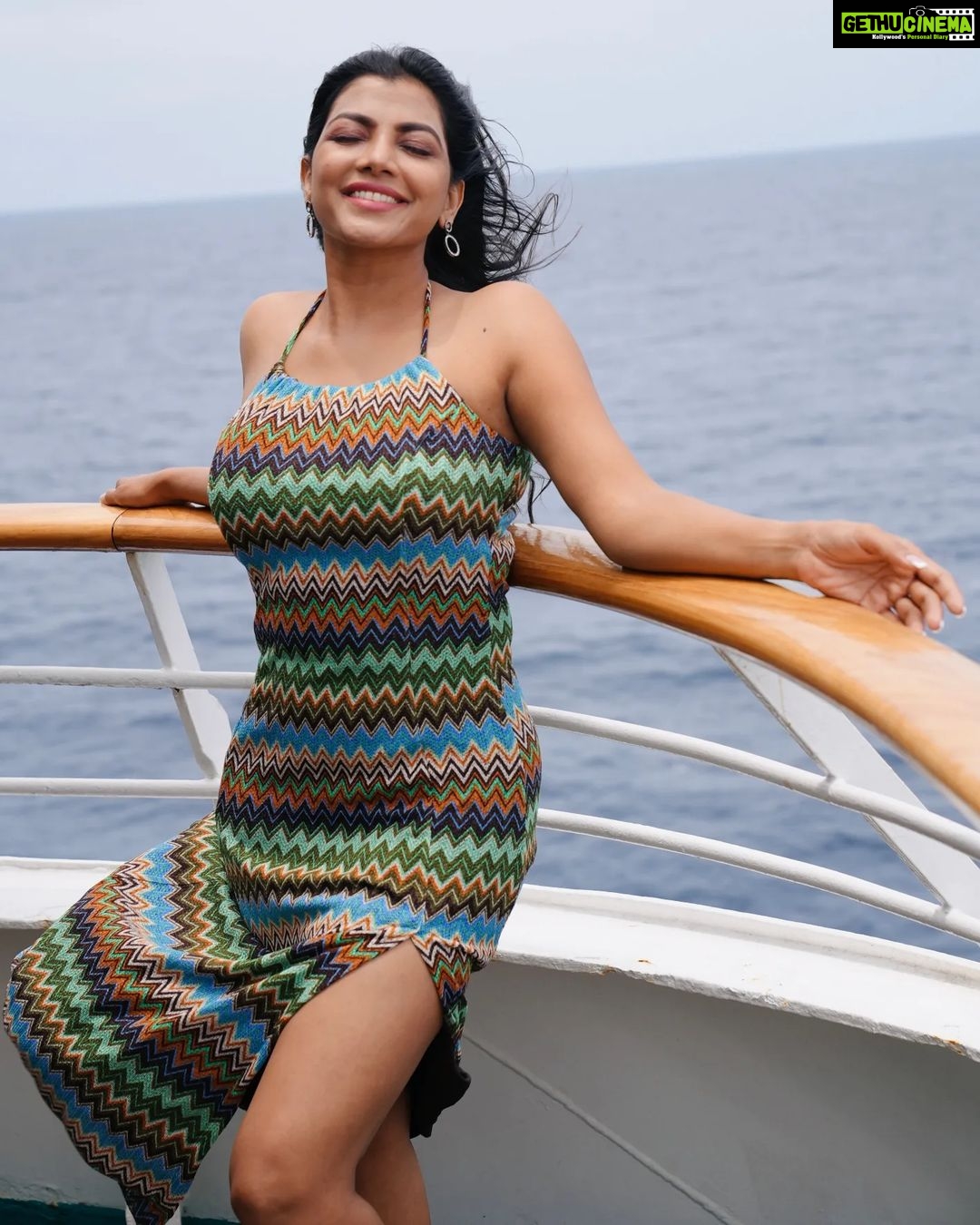 Lahari Shari Instagram - Cruising through life, feeling the salty air and loving every moment. 🚢💫 🌊✨ Photographer : @troyphotographyofficial #PositiveVibes #HappySunday #LifeIsAJourney #SeasTheDay #SeaBreeze #SunKissed #CruiseModeActivated #CruiseLife #FeelingAwesome #LivingMyBestLife