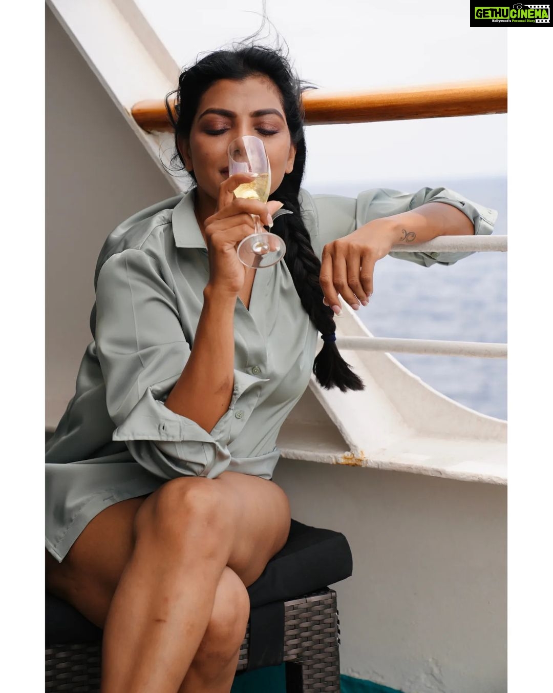 Lahari Shari Instagram - π Sippin' on wine, feeling so fine, as the ocean waves unwind, soaking up the sea vibes and sunshine π·π
Cruisin' through life, making memories that shine, watching waves unwind β¨β¨ Just me, the sea, and pure tranquility π Can't help but smile at this picturesque scene, Moments like these make me feel so blessed π₯°π« Photographer : @troyphotographyofficial #SeaSips #WineTime #BeachBabe #ChillVibes #SerenityNow #CheersToTheGoodLife #SeasideSerenade #WineNot #BeachBumming #SavoringTheMoments #BlissfulEscape #WineAndViews #ChillinByTheOcean #TakingInTheTides #RelaxationModeActivated #CheersToLife #SoulfulSundown #BeachsideBliss #CruiseLife #Seascape #Blessed #SailingAway #SeaLover #ChillinOnACruise #CruisingThroughLife #OceanViews #MakingMemories #BlissfulVibes #SailAwayWithMe