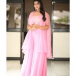 Lahari Shari Instagram - Standing tall, Embracing the awesomeness of life! Soaking up the happy vibes and feeling happy for the moments like this. 📸✨ Stylist : @adamohyd Attire : @ohanahyd Photographer : @ganeshpeddireddy #Posing #StandingTall #Smiling #HappyLife #PosingPerfection #SmileAndShine #GoodVibesOnly #LifeIsAwesome #HappinessOverload Hyderabad
