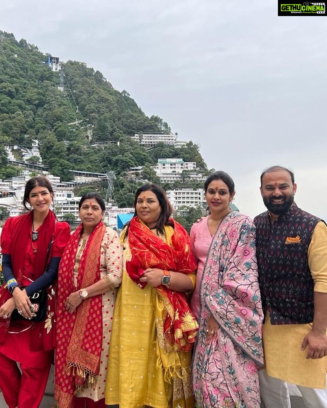 Lakshmi Manchu Instagram - I love visiting temples and spiritual places, in India, that have been filled with vibrant energy for centuries. With people around the globe choosing these places to meditate, I am also drawn to our culture and such holy places. One such divine place, on my bucket list, has always been Vaishno Devi. I visited Vaishno Devi, this week, and the energy, divinity, and love I felt has been unparalleled. To have the purity and power of three goddesses Maha Kali, Maha Lakshmi, and Maha Saraswati in one place, nestled inside a cave, was an enlightening and serene experience; making Vaishno Devi one of the most magical and spiritual places I have visited. India is blessed with numerous spiritual and heavenly places. I urge you all to make the time to visit your favourite places of worship and soak in all the peace and purity. Jai Mataji! Shri Mata Vaishno Devi Shrine | श्री माता वैष्णो देवी मंदिर