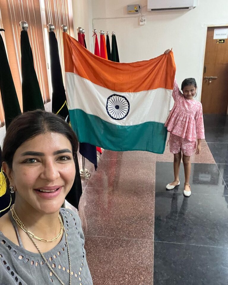 Lakshmi Manchu Instagram - As the Tiranga waves high, let's unite under the endless sky. Happy Independence Day – where flavors sizzle and patriotism roars!