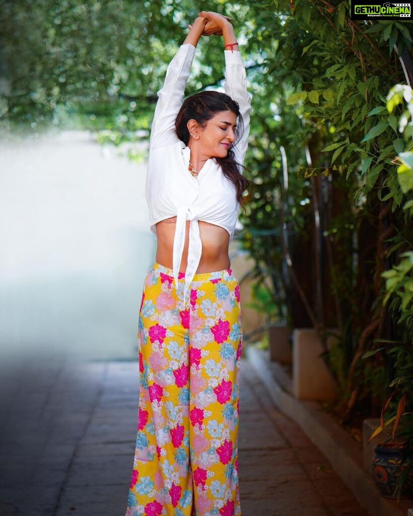 Lakshmi Manchu Instagram - My little stretch before I start my smiley day All smiles here ;)