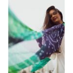 Lakshmi Priyaa Chandramouli Instagram – Dream without fear! Love without limits 💚🤍

Shot by @anupamasindhia
Makeup by @priyadharshini.makeupartist

#PhotoShoot #ActorsLife
#KollywoodActress #TamilActress #TamilPonnu #SelfStyling #SelfMakeUp #LakshmiPriyaaChandramouli #WorkLife #Experiments #GratitudeAlways #GratitudeAllDayEveryDay #EcrPhotoShoot #DreamWithoutFear #LoveWithoutLimits #Throwback