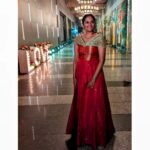 Lakshmi Priyaa Chandramouli Instagram - Wearing my mother's pattu saree upcycled into this beautiful dress by @rajdaksh of @studiodaksh! She made this for my wedding reception and I wear this dress often. Yes, I repeat my clothes and I love it! A good dress should be worn multiple times! ❤️ #LakshmiPriyaaChandramouli #UpcycleFashion #UpCycling #Sustainability #WearThemOften #Styling #SelfMakeUp #SelfStyling #ActorsLife #AmmaSpecial #AmmaSaree #RoyalFeels #GratitudeAlways #EnvironmentFriendly #TamilActress #TamilPonnu #KollywoodActress #LoveWithoutLimits Gaziabad