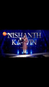 Lakshmy Ramakrishnan Instagram - அப்ப இந்த Weekend Extra Entertainment இருக்குன்னு சொல்லுங்க...!!! Saregamapa Lil Champs | Drama And Performance Round | Saturday And Sunday at 7pm. #SaregamapaLilChamps3 #SaregamapaLilChamps #LakshmiRamakrishnan #Samuthirakani #Roboshankar #SriNivas #VijayPrakash #Abhirami #Archana #SathishAndBand #NishathKavin #ZeeTamilPromo #Promo #ZeeTamil