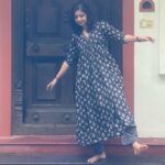 Leona Lishoy Instagram - September 16th 2023. After 15 days of extremely intensive Navarasa Sadhana (an acting workshop) @natanakairali , goodbyes seemed very hard. On the 16 day -when almost everyone had left and the last few friends were getting ready to leave, my favourite @kalyanee_mulay clicked these pics. She woke me up, gave me the warmest good-morning hug, we went to the temple nearby, had breakfast together, walked around the empty spaces of Natanakairali, laughed, shared all those memories we’ve had in the past few days, kept holding each other’s hands as if we cannot let go of this friendship EVER, hugged whenever we realised time is ticking and we have to leave in sometime. As Kalyanee left, I felt a bit lost (goodbyes are awkward and I smile when I’m awkward ), but then I waited until my roommates @reyshma_krishnan & @satyavani.art left.. it was this strange feeling of “I want to be the last person to leave this place” (when my house was the nearest of all). This place has my heart ♥️ #actingworkshop #natanakairali