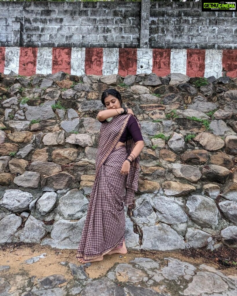 Leona Lishoy Instagram - Just. . . 📸 @iambobbyeric Nithya Kalyana Perumal Temple