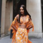 Lisa Haydon Instagram – Paris strolls with @arpitamehtaofficial 🧡🧡

📸 @alina.sepp Paris, France