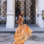 Lisa Haydon Instagram – Paris strolls with @arpitamehtaofficial 🧡🧡

📸 @alina.sepp Paris, France