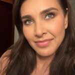 Lisa Ray Instagram - Thanks @makeupbymaitreyi for lovely makeup last night. This is also proof that you never stop growing - I mean look at my nose 😅