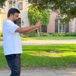 M. Sasikumar Instagram - Ennai Padam piditha sasikumar anna….😎 #travelphotography #travel #travelgram #usa #🇺🇸 #aadhavan #sasikumar #jamesvasanthan #anirudh
